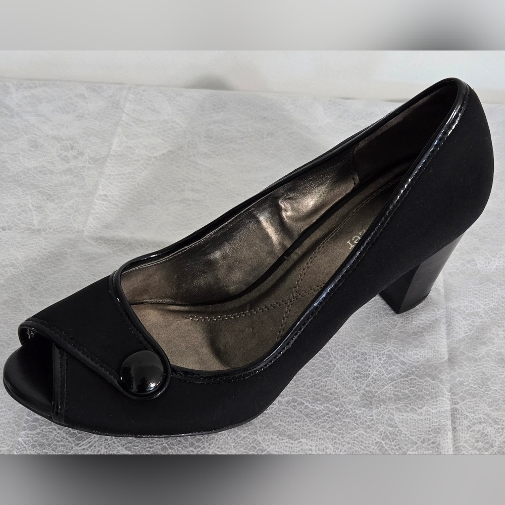 Naturalizer Black Peep Toe Heels